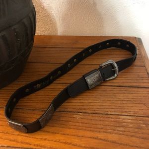 Pretty vtg Patricia Green DETAILS belt w/metal